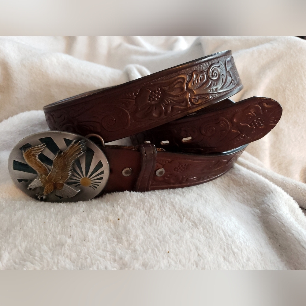Vintage 1986 Siskiyou Pewter Eagle Belt Buckle With Brown Leather Belt Made USA